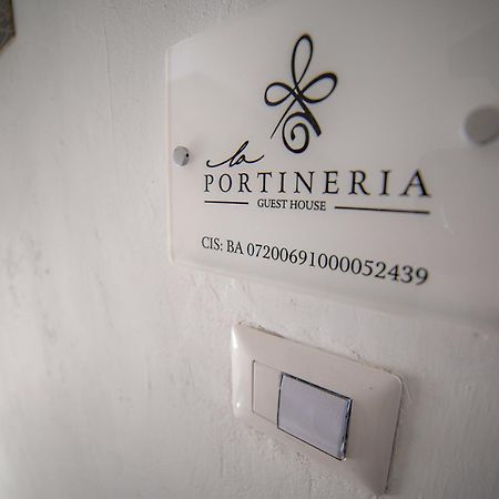 La Portineria Guest House Bari Bagian luar foto