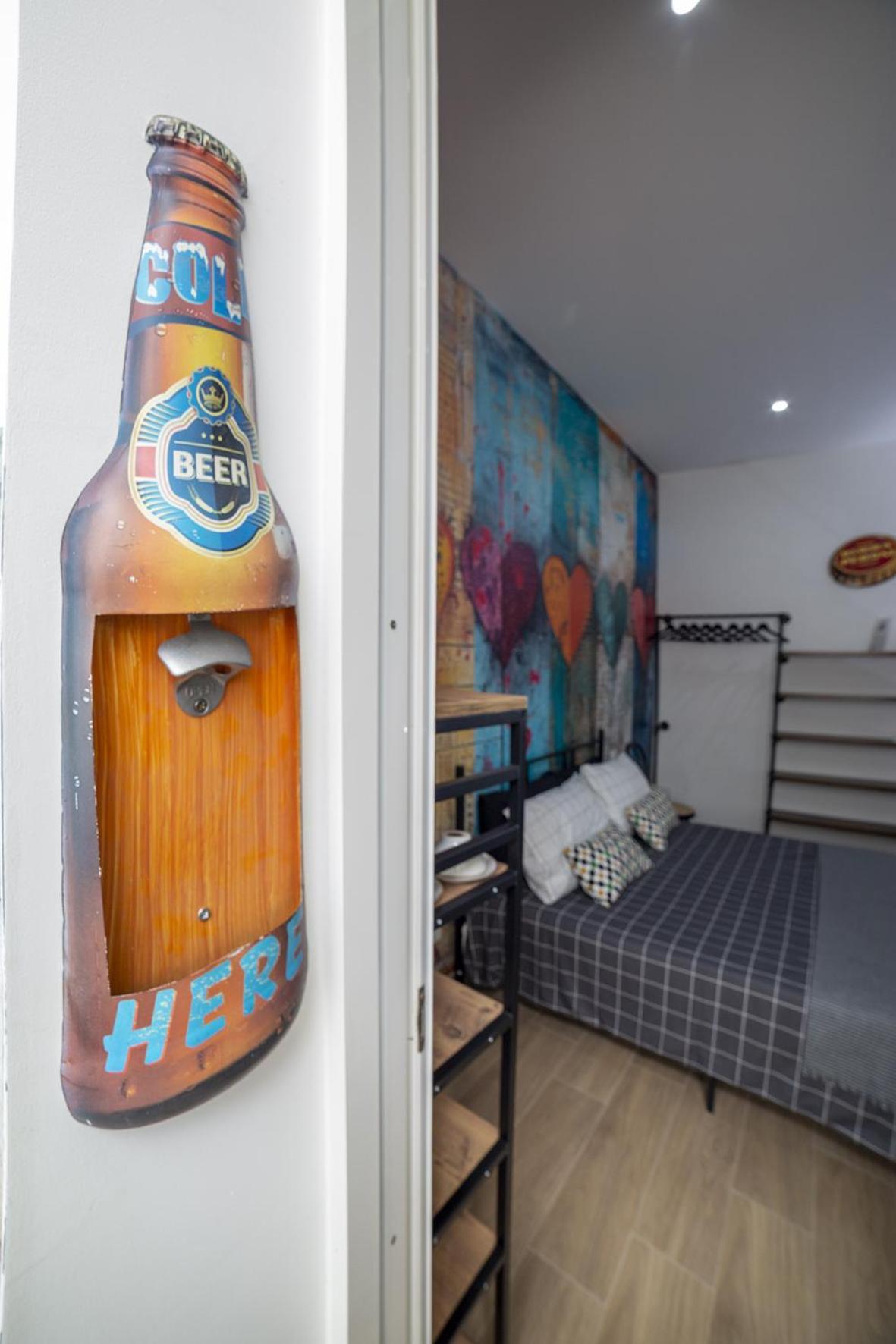 La Portineria Guest House Bari Bagian luar foto